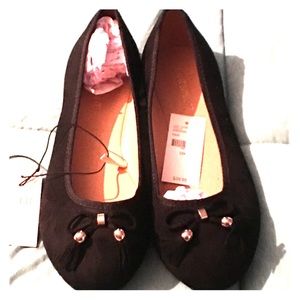 Women’s flats