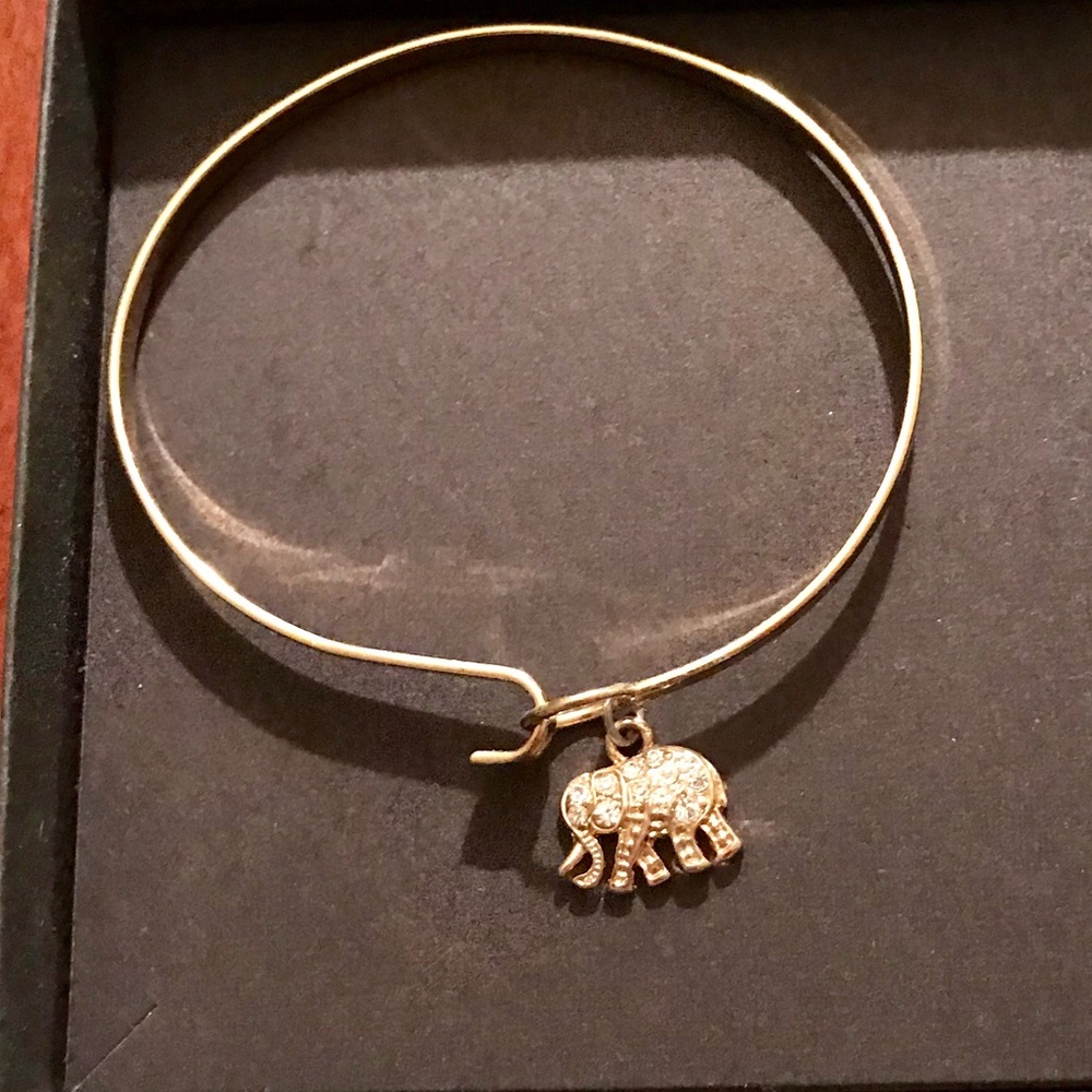 Crystal Elephant Bracelet.