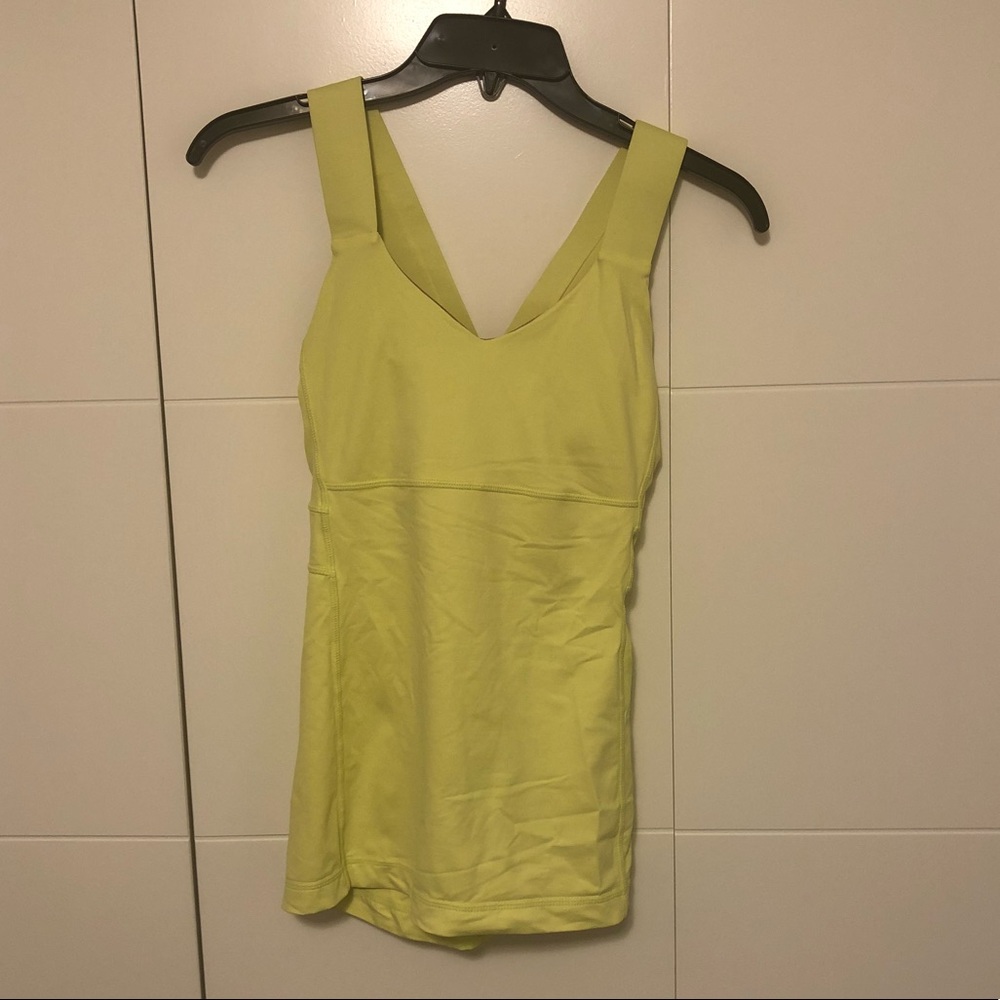 Lululemon tank top