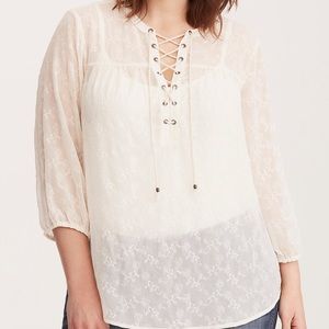 NWOT Torrid Embroidered Lace Up Peasant Blouse