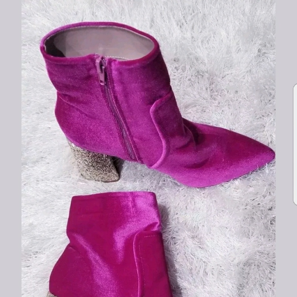 Betsey Johnson Kacey Women's Boot Magenta Glitter - Picture 2 of 6