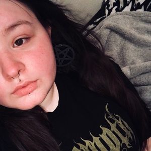 Meet your Posher, Marissa