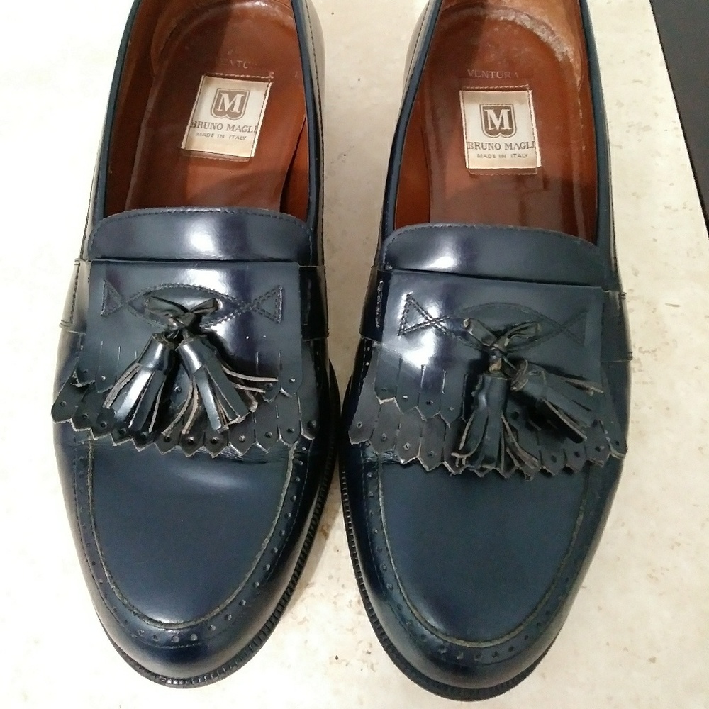 🍒3/$10 - Men Bruno Magli Vintage Leather Loafers