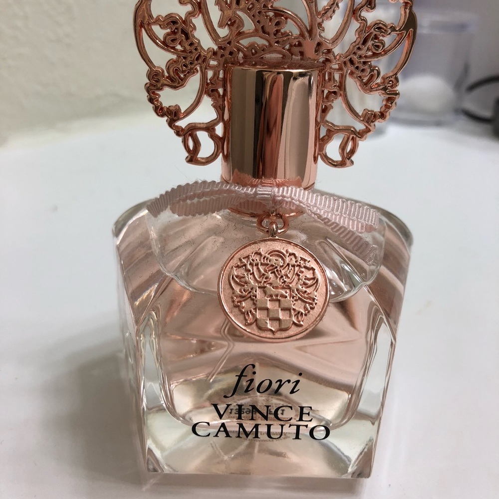 Vince Camuto Fiori eau de parfum