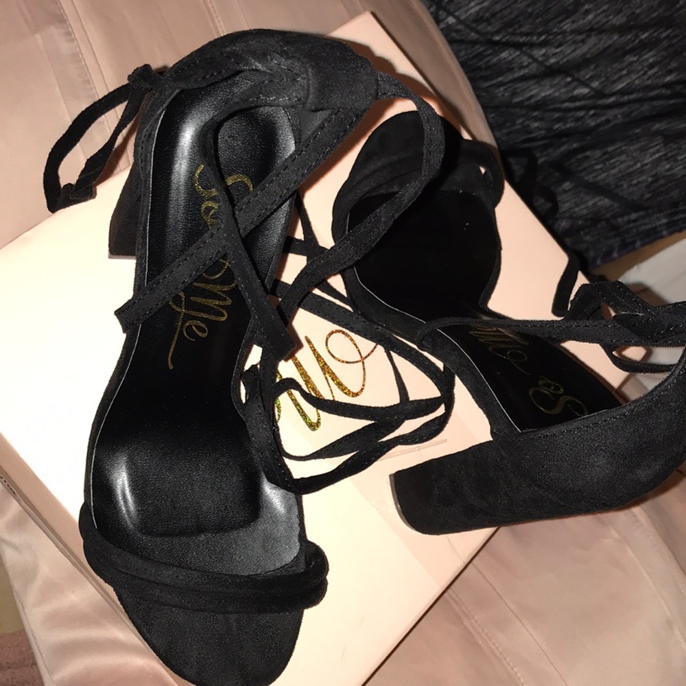 Black suede strap heels SOLD 🔴🔴🔴🔴