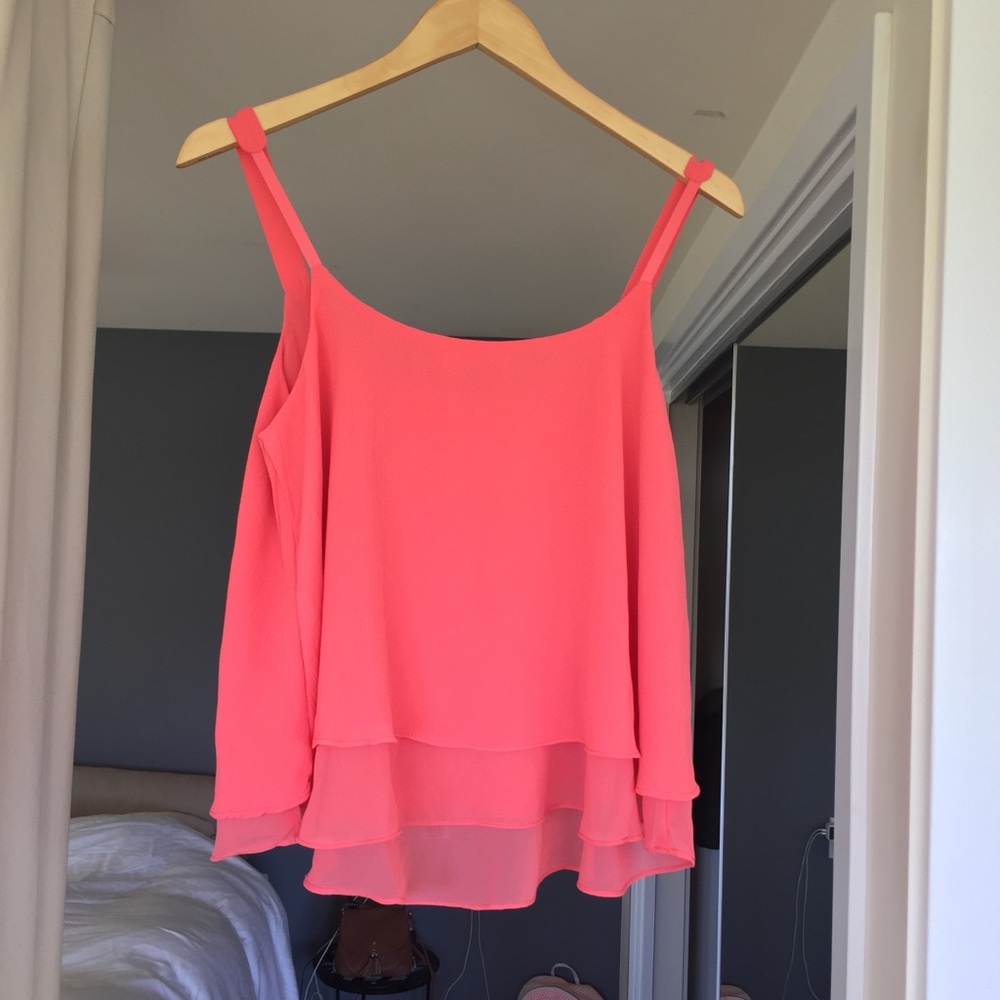 Flowy peach top