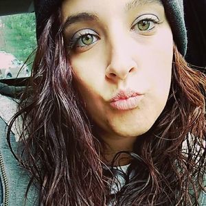 Meet your Posher, Adeana