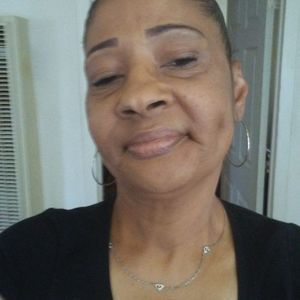Meet your Posher, Lawauna