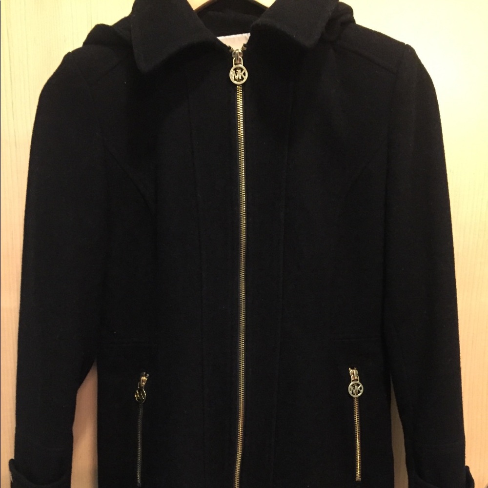 🐣Make an Offer🐣Michael Kors hooded coat