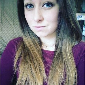 Meet your Posher, Casey