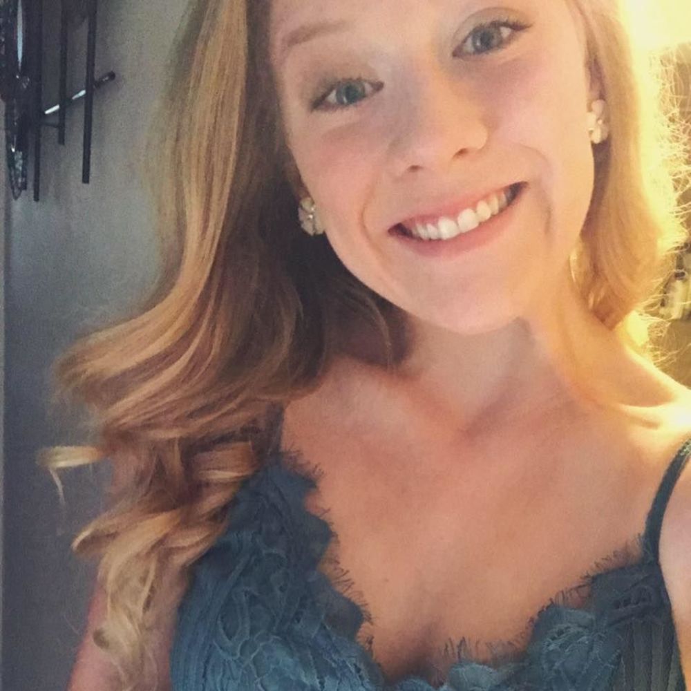 Meet your Posher, Hannah