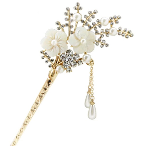 Woman's elegant hair stick - Picture 2 of 2