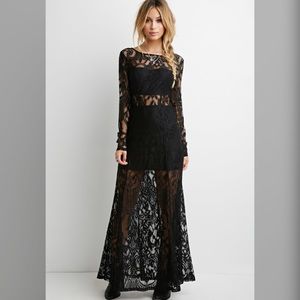 Forever 21 Lace Maxi dress 🌝