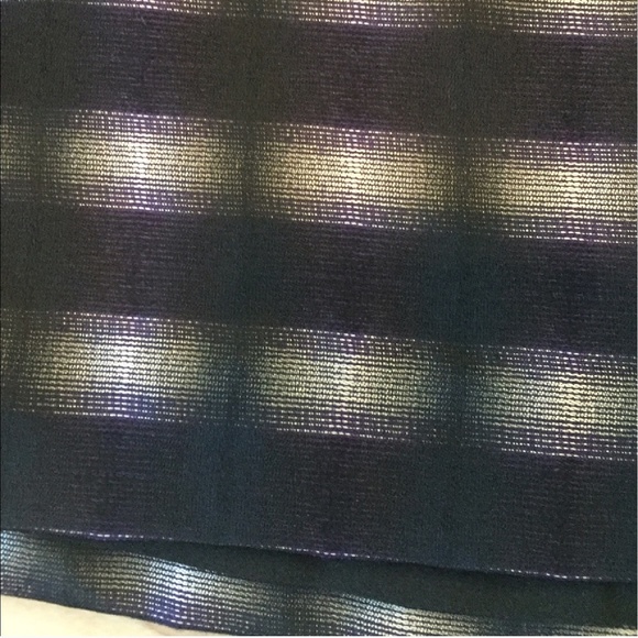 The Limited Pencil Skirt - Picture 3 of 5