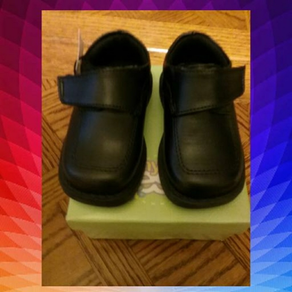 Dress shoes