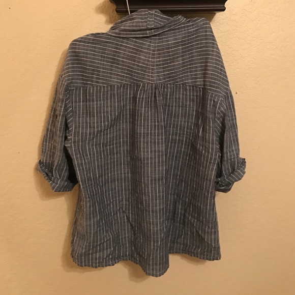Denim striped Levi button up - Picture 3 of 3