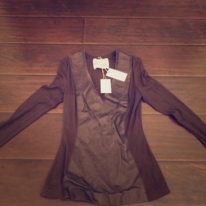 Brand new with tags illia shirt