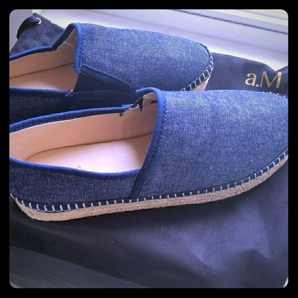 a.M. Inkkas size woman's 8. Band new never worn