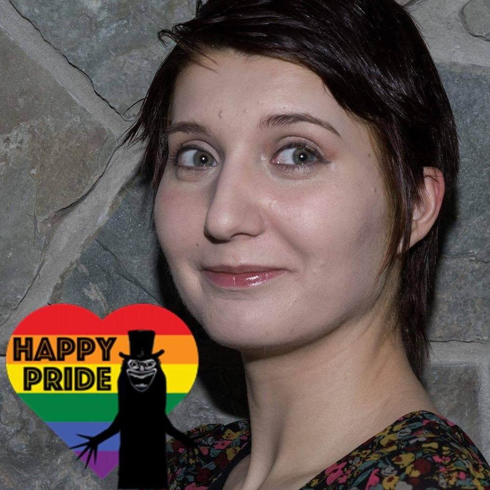 Meet your Posher, Alex