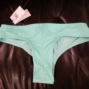 Volcom Simply Solid Cheeky Bikini Bottom Small