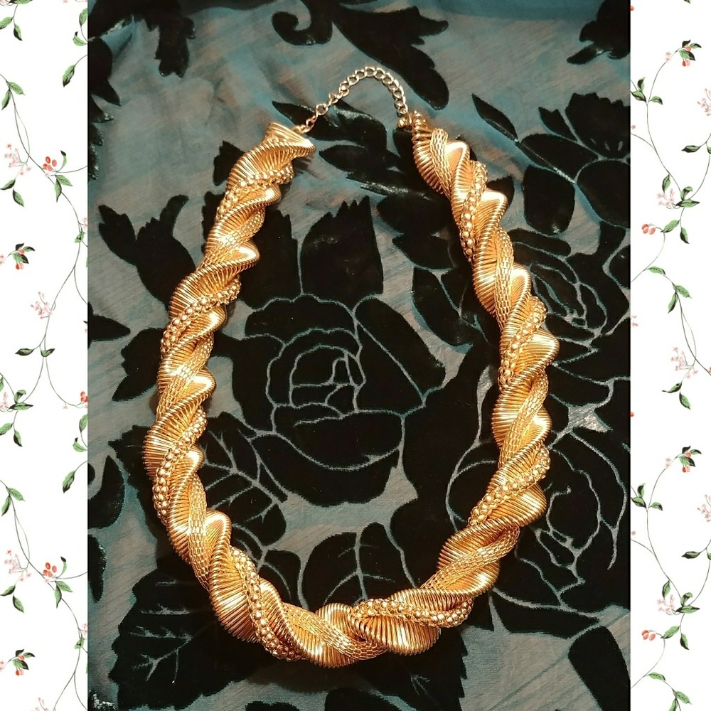 Gold Chunky Necklace