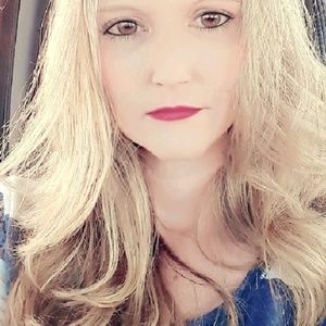 Meet your Posher, Kristin