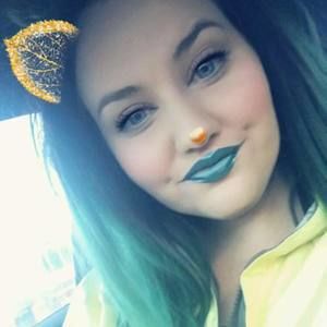 Meet your Posher, Alissa