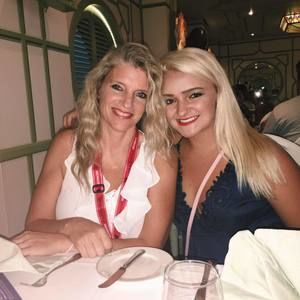 Meet your Posher, Mandi