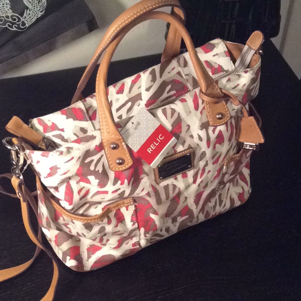 Relic purse handbag new