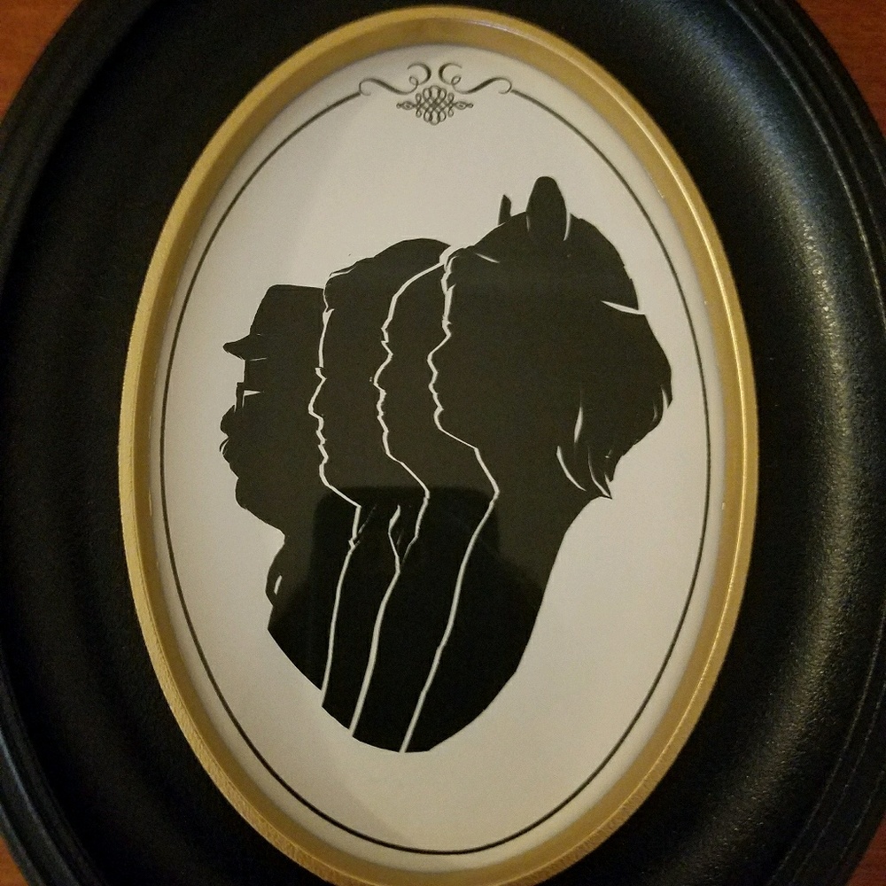 Meet your Posher, Suzanne