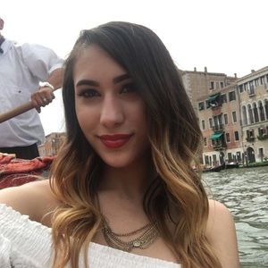 Meet your Posher, Arianna