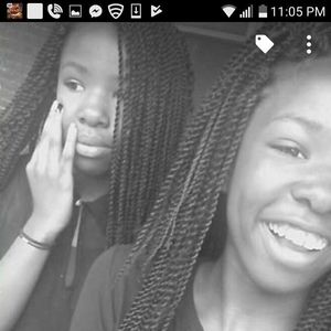 Meet your Posher, Isis