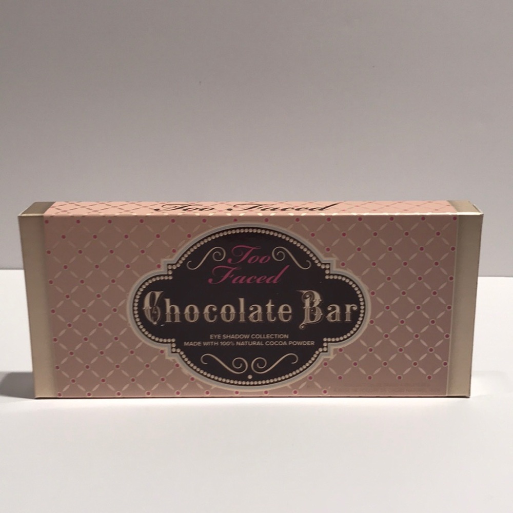 Too faced chocolate bar 🍫 not swabbed brand new.