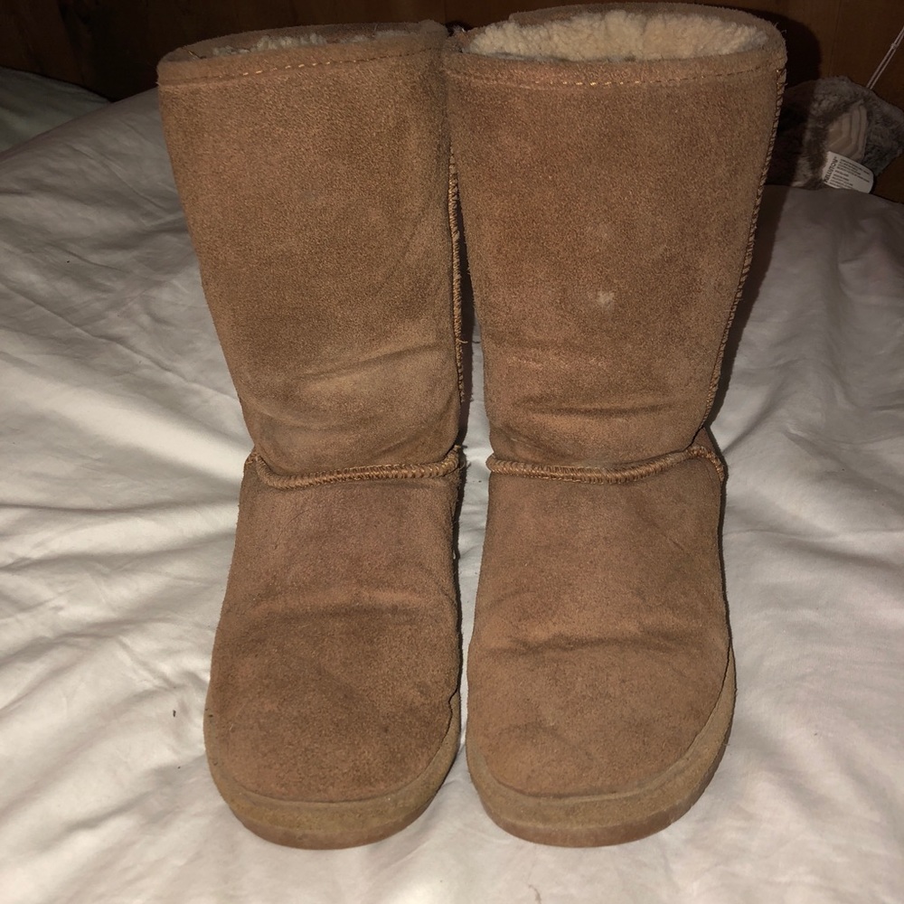 Bearpaw winter boots