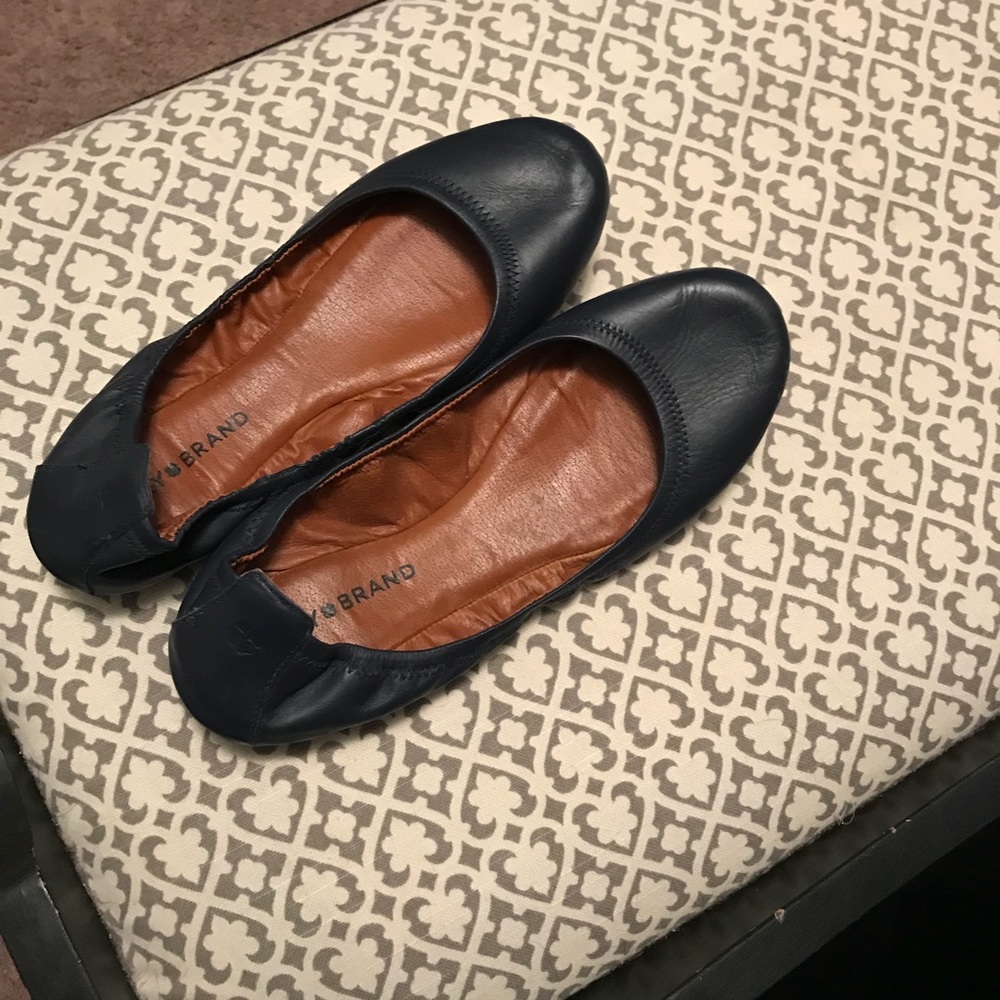 Navy flats lucky brand like new