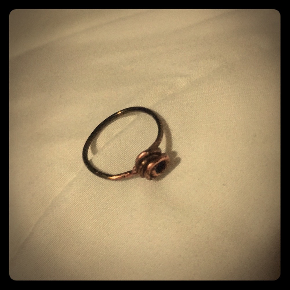 HANDMADE BY ALICIA KNOT RINGS💍