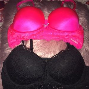 Victoria's Secret Med/Lrg Push up bralettes