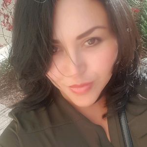 Meet your Posher, Selomit