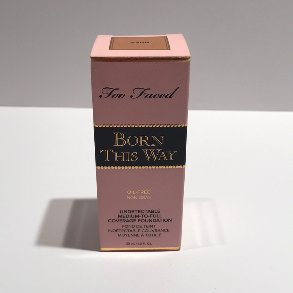 Too faced born this way Foundation.