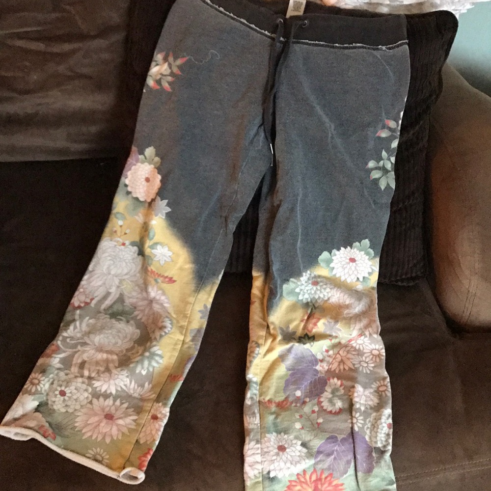 Lucky brand Capri sweatpants