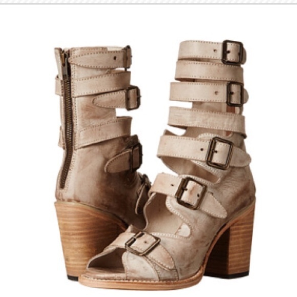 Freebird by Steven Bond Gladiator Sandal 7