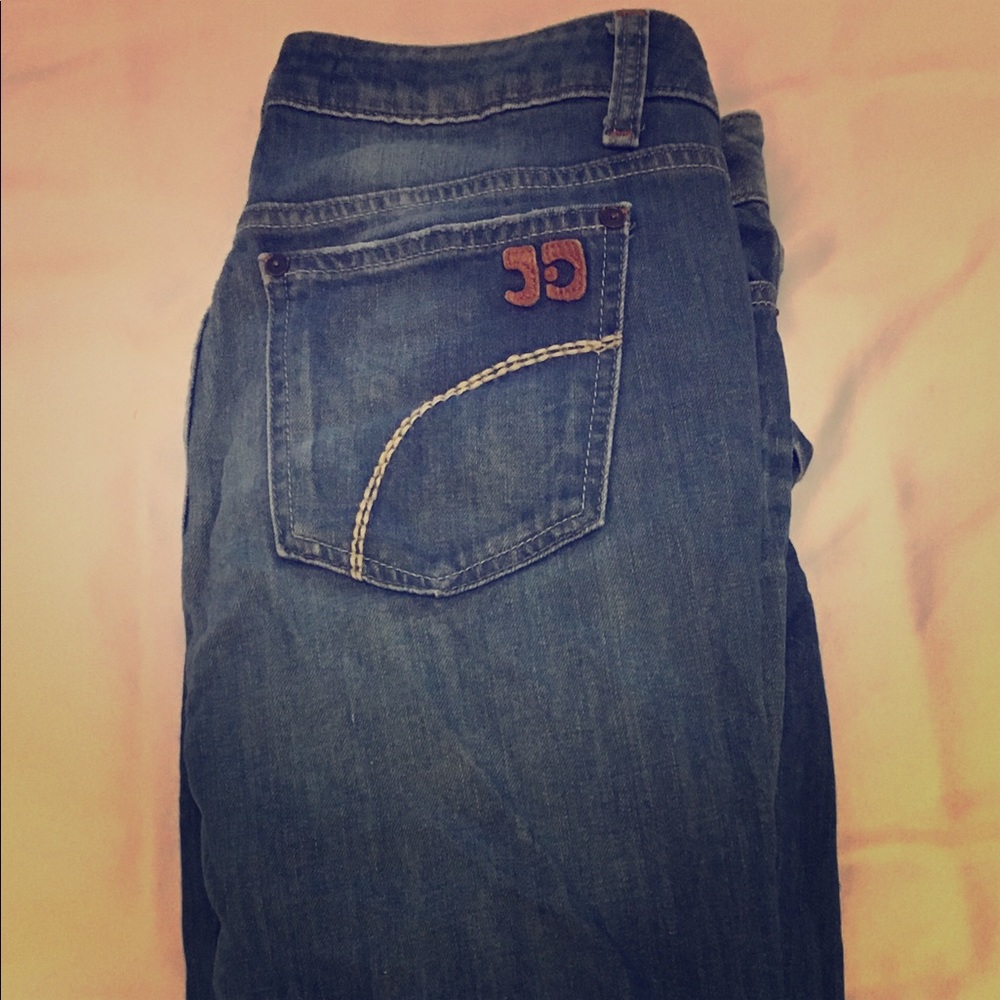 Bootcut Joe’s jeans