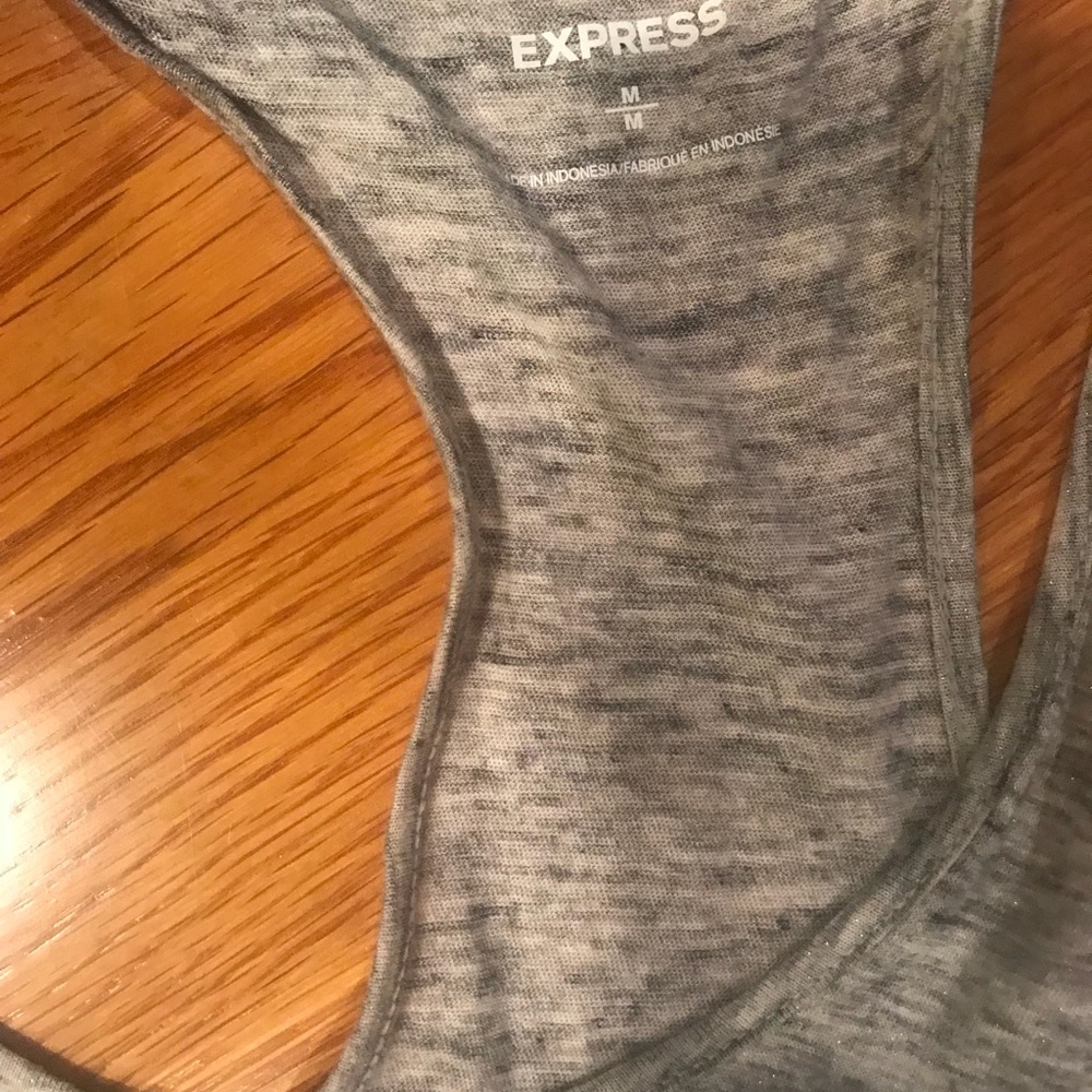 Express tank top - Picture 2 of 2