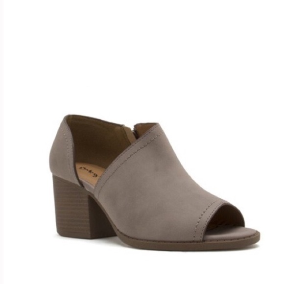 Taupe peep toe cut out bootie - Picture 2 of 2
