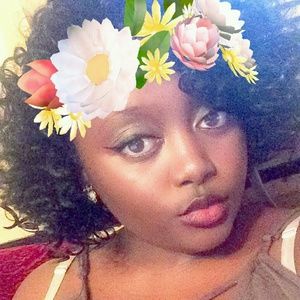 Meet your Posher, Sheilisha