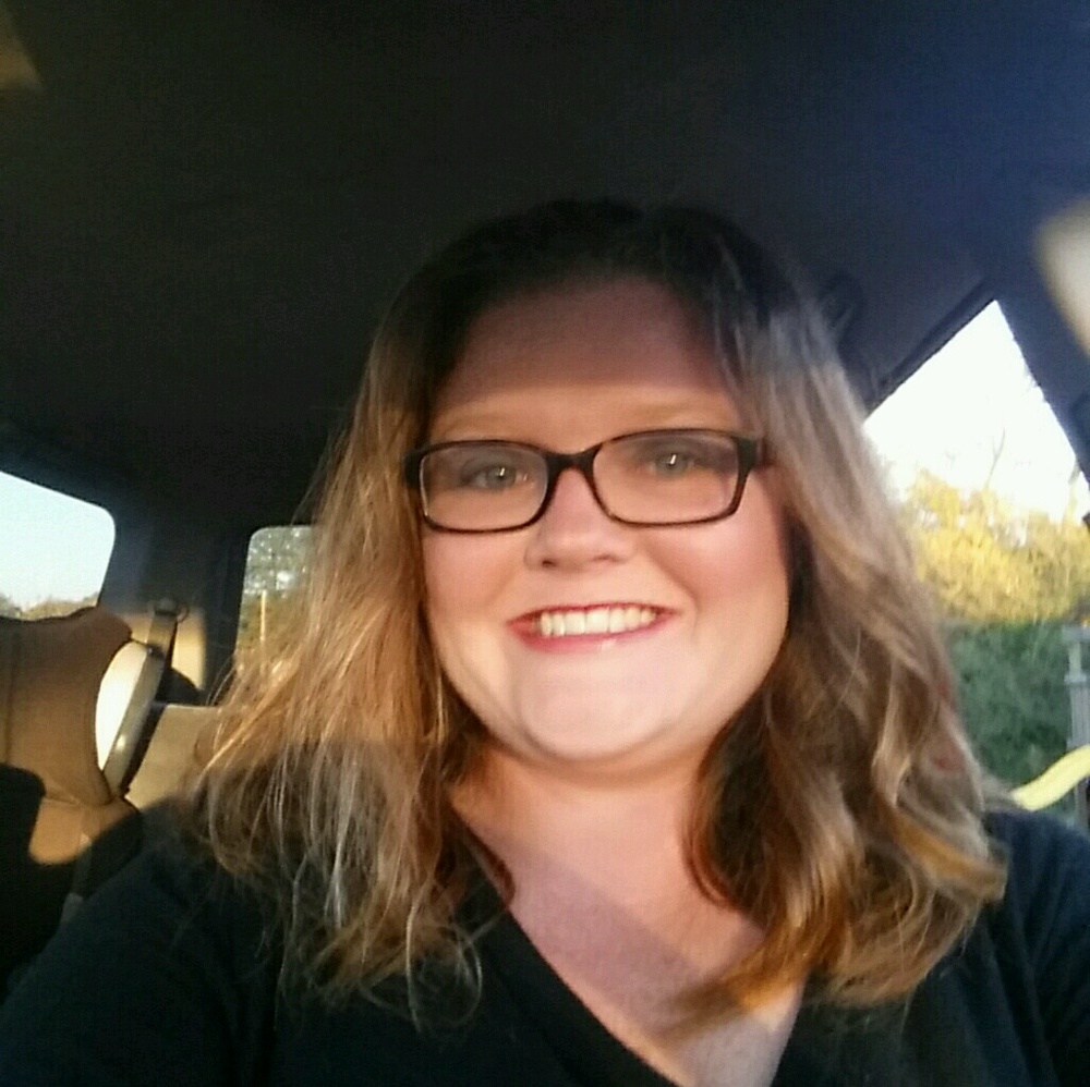 Meet your Posher, Angie