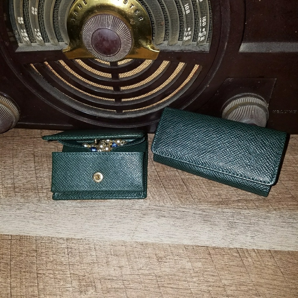Louis Vuitton Key holder and change pouch - Picture 5 of 7