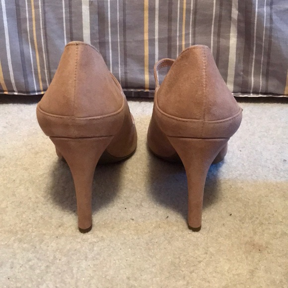 Nude Pumps with Strap - Picture 4 of 7
