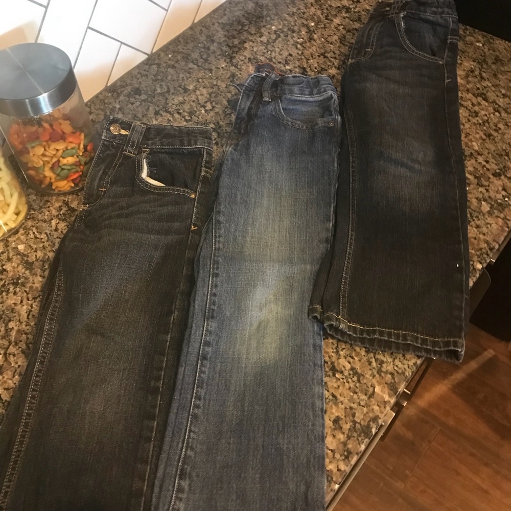 2 size 5 & 1 size 6 kids jeans.