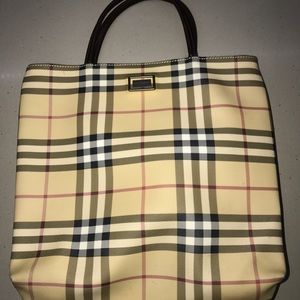 Burberry tote